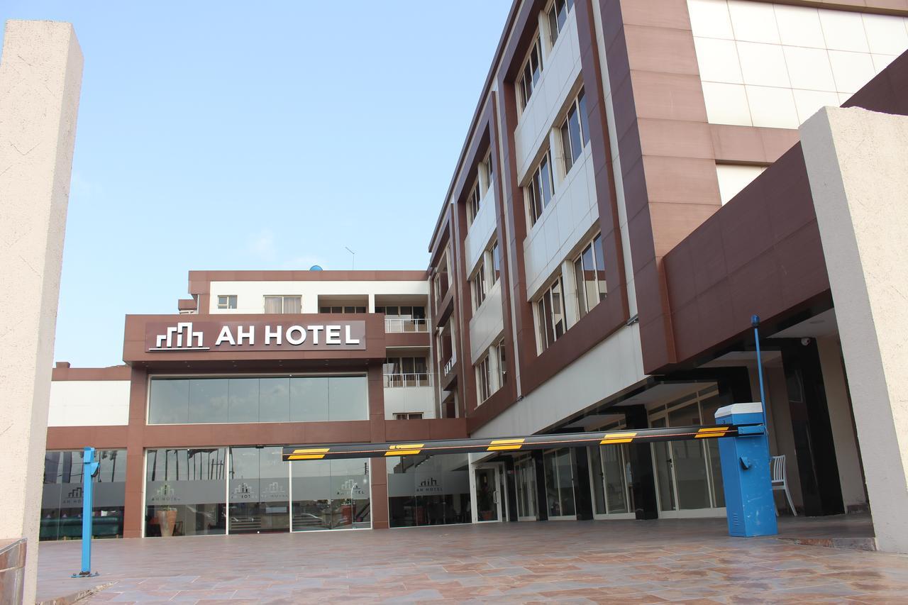 Ah Hotel And Conferences Madina Eksteriør billede